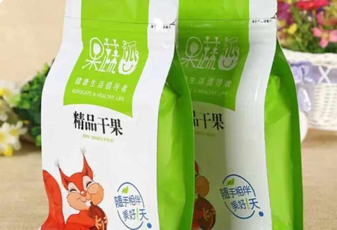 What are the characteristics of food grade plastic bags?